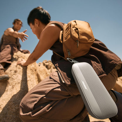 Bose SoundLink Flex Portable Bluetooth Speaker (2nd Gen), Portable Outdoor Speaker with Hi-Fi Audio, Up to 12 Hours Battery Life, Waterproof and Dustproof, Sandstone